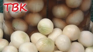 How to Make Pickled Onions  Titlis Busy Kitchen [upl. by Norvol]